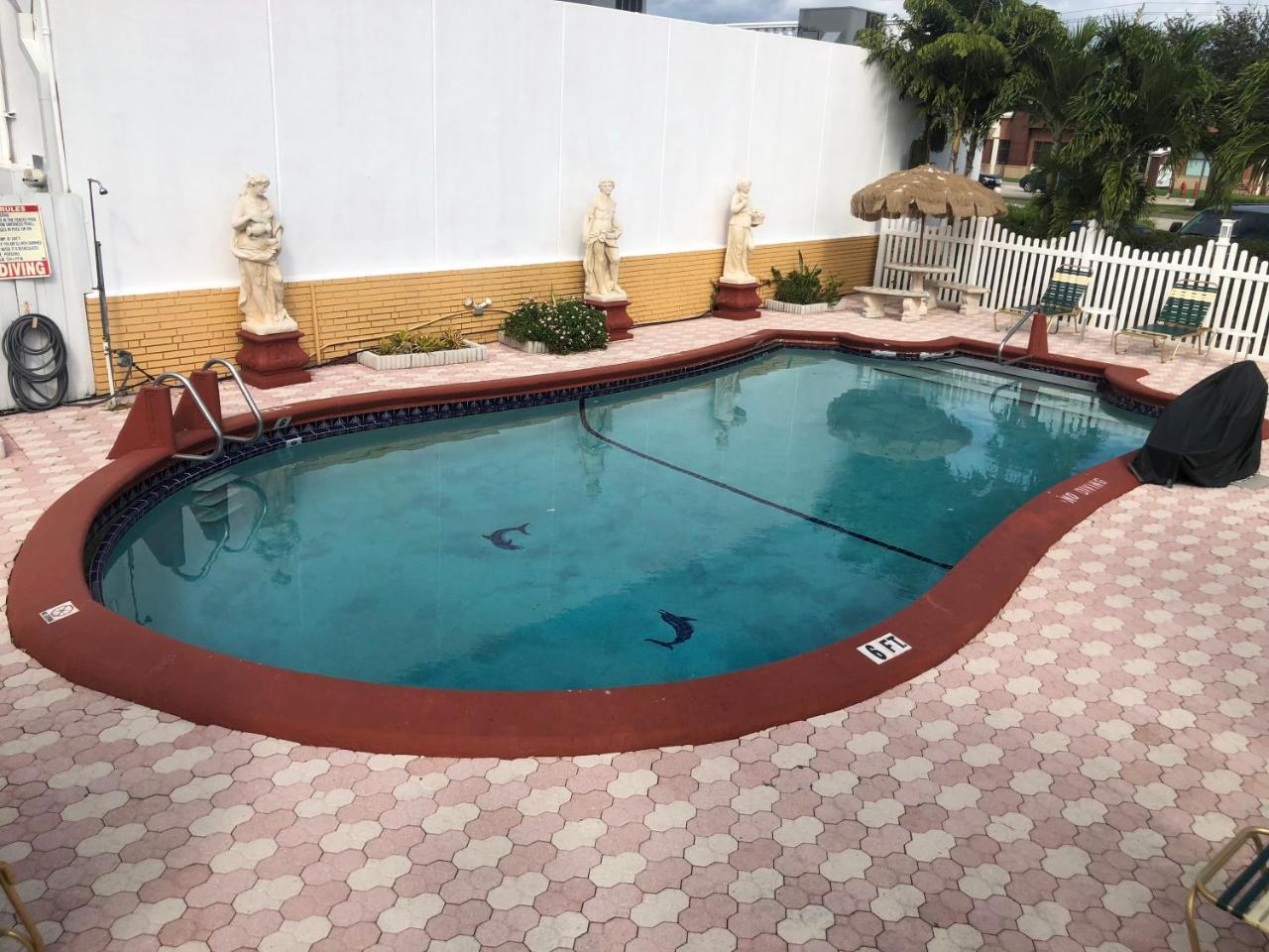 פורט לודרדייל Bali Hai Motel מראה חיצוני תמונה