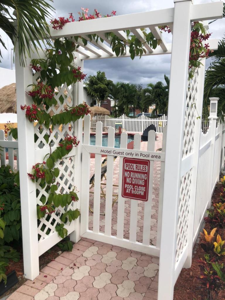 פורט לודרדייל Bali Hai Motel מראה חיצוני תמונה